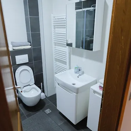 Apartment Lisboa Bulevar Sarajevo