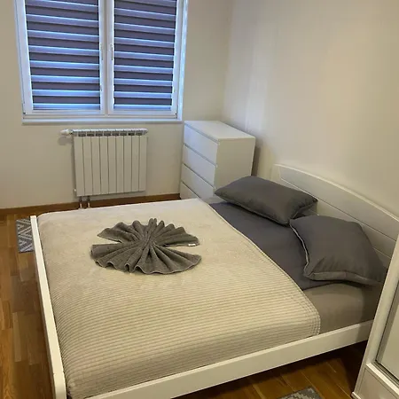 Lisboa Bulevar Apartman